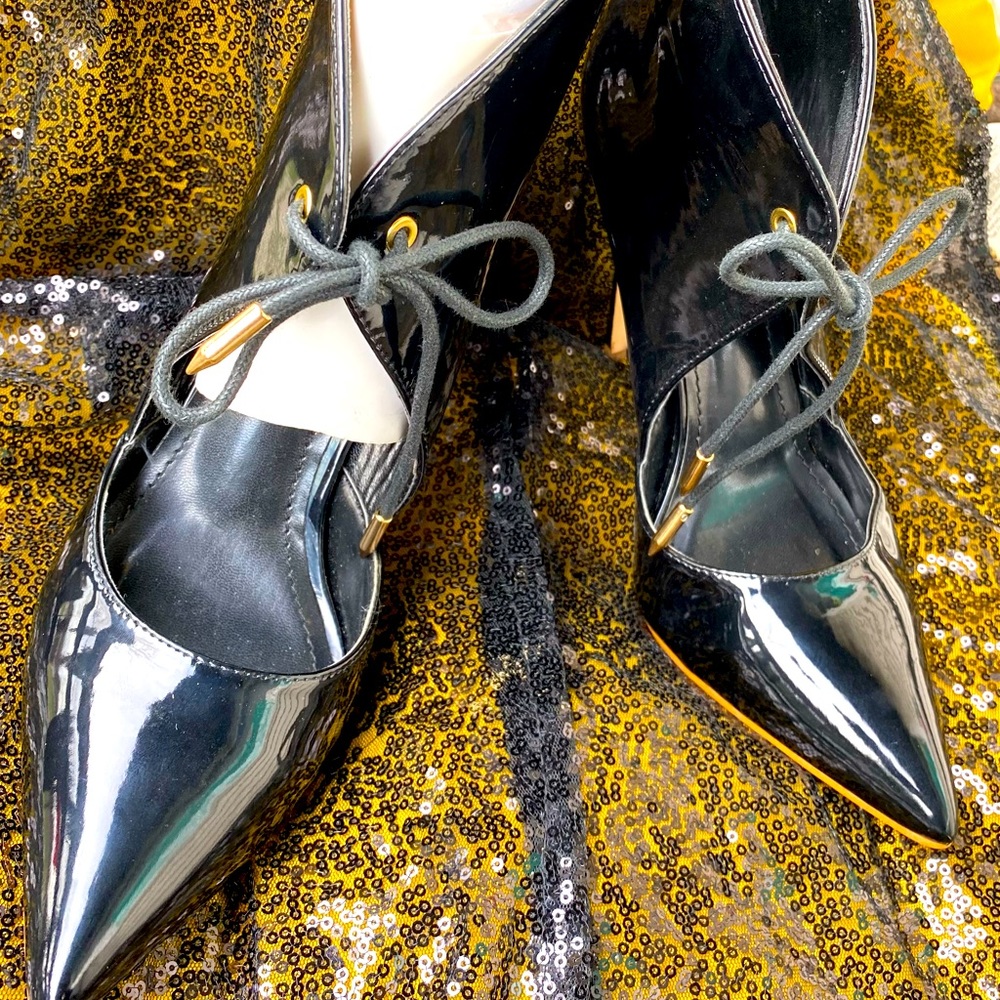 Fun Spicy pointy black must have booties!